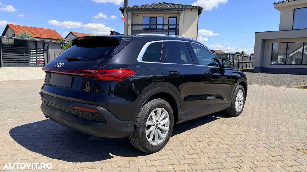 Audi Q5 40 TDI quattro S tronic MHEV - 4