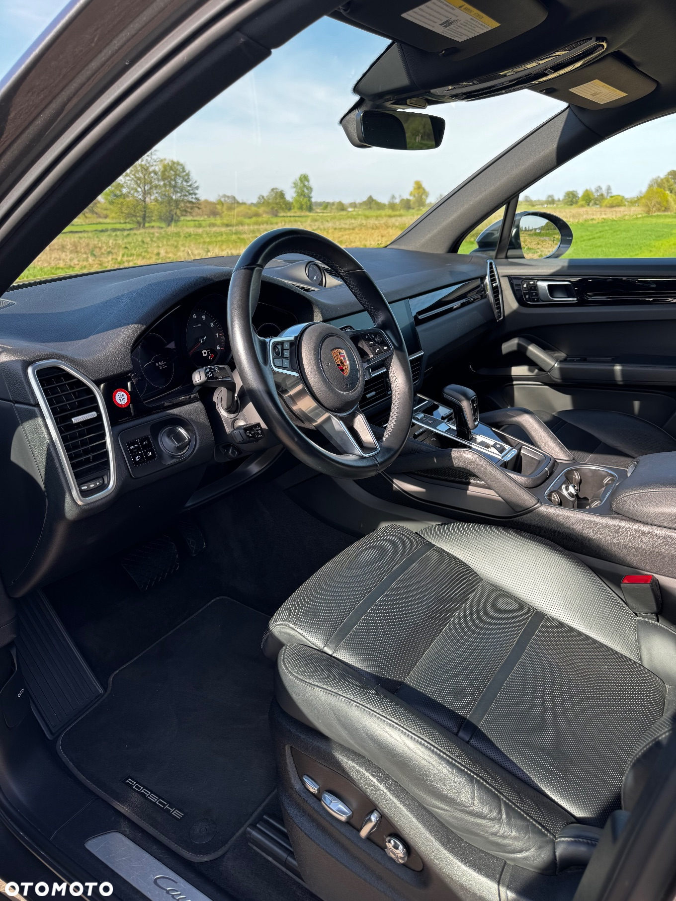 Porsche Cayenne Standard - 11