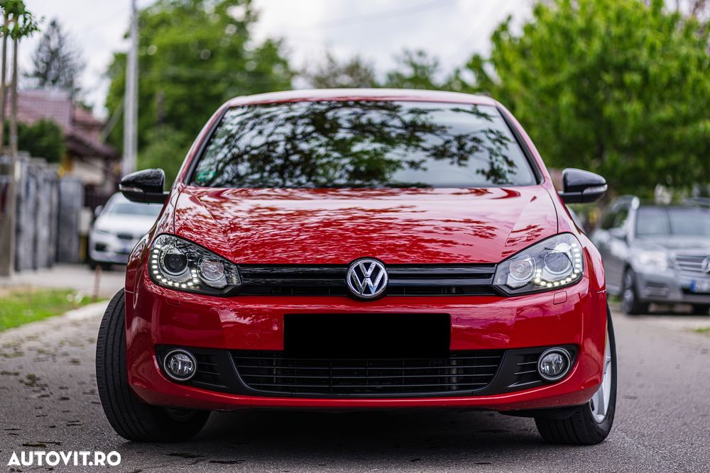Volkswagen Golf 2.0 TDI DPF MATCH - 2