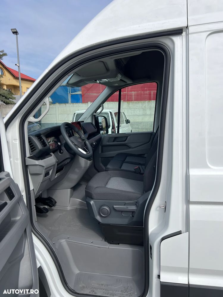 Volkswagen Crafter 3.5 Furgon L5H3 - 10