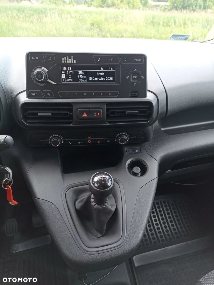 Toyota Proace City - 16