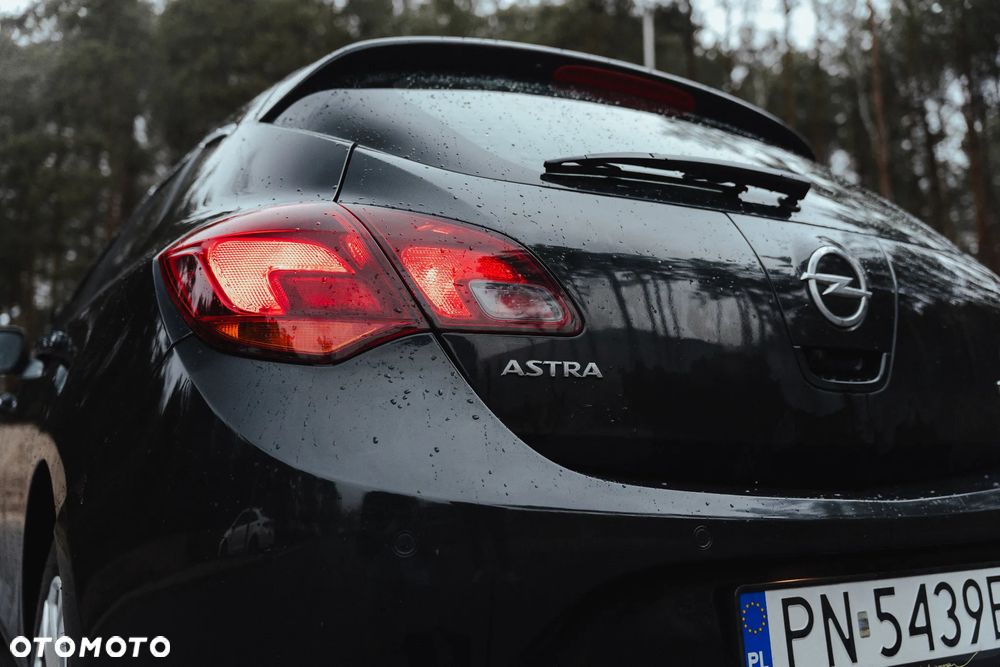 Opel Astra - 11