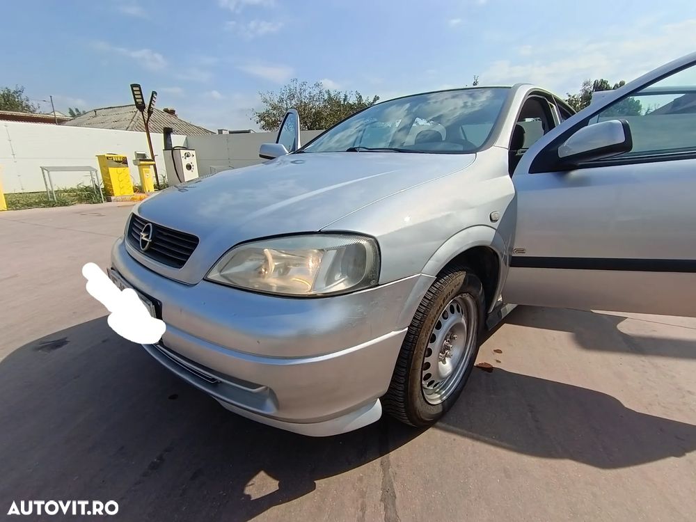 Opel Astra 2008 photo 2