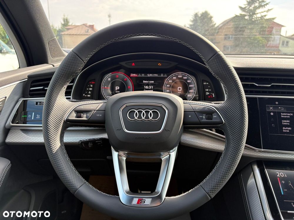 Audi Q7 - 13