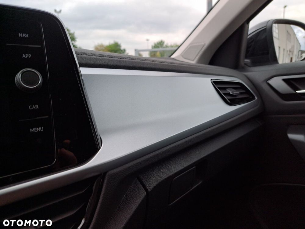 Volkswagen T-Roc 1.5 TSI Life Plus DSG - 32