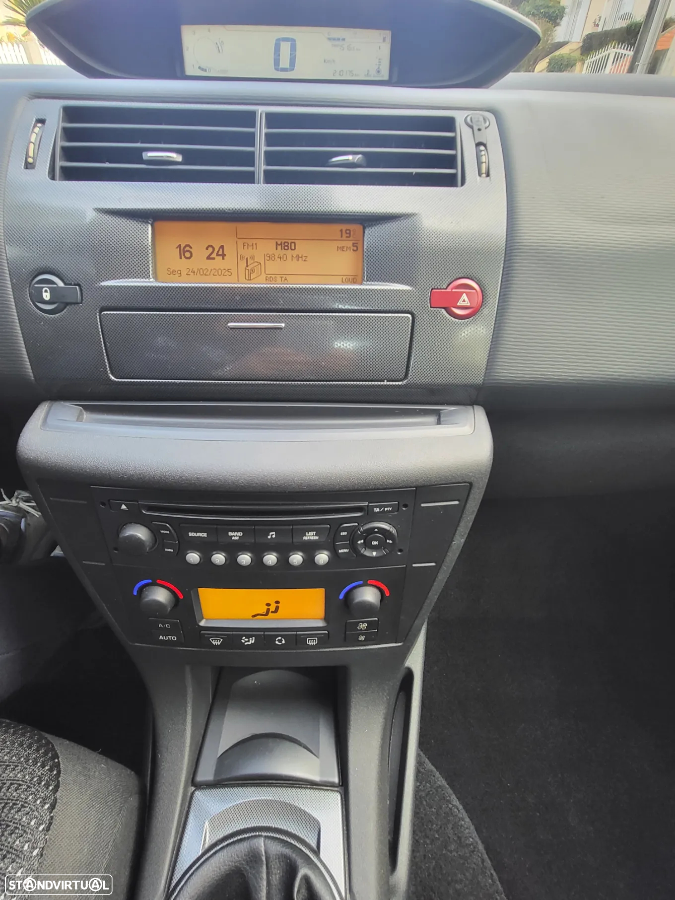 Citroën C4 1.6 HDi VTR Pack - 12