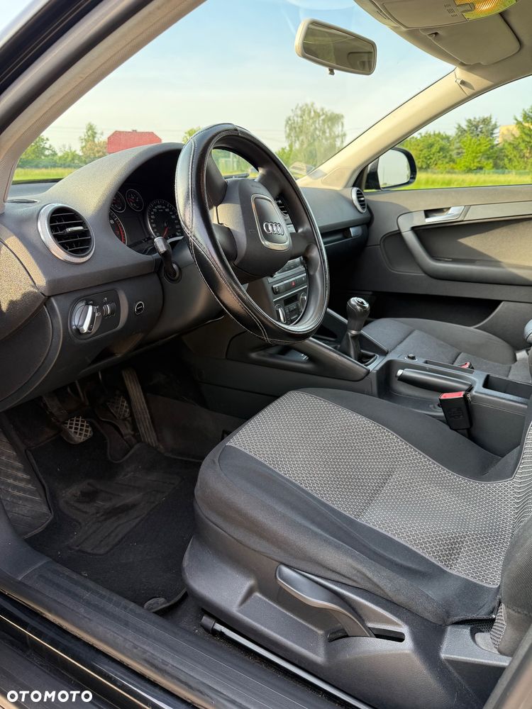 Audi A3 Sportback - 6
