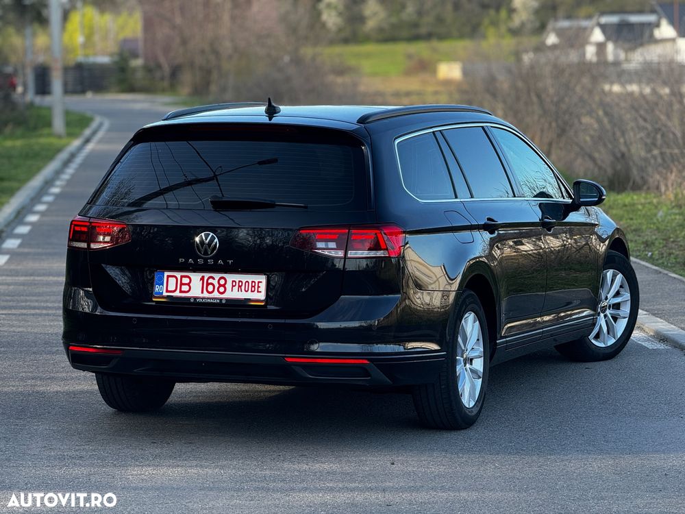 Volkswagen Passat 2.0 TDI SCR DSG Conceptline - 22