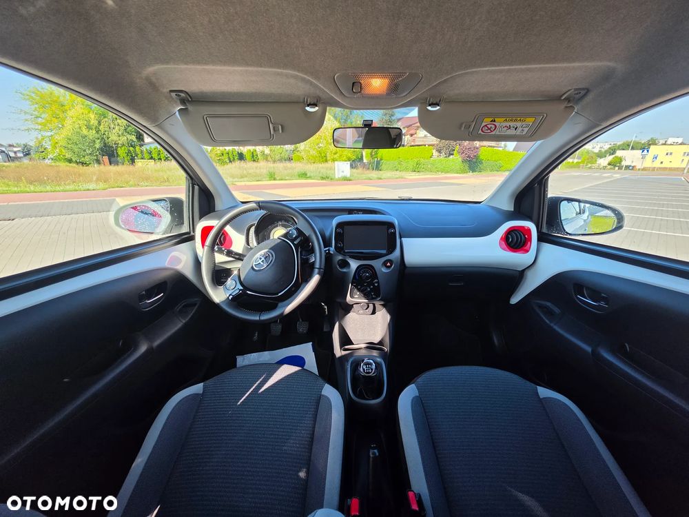Toyota Aygo x-style - 16