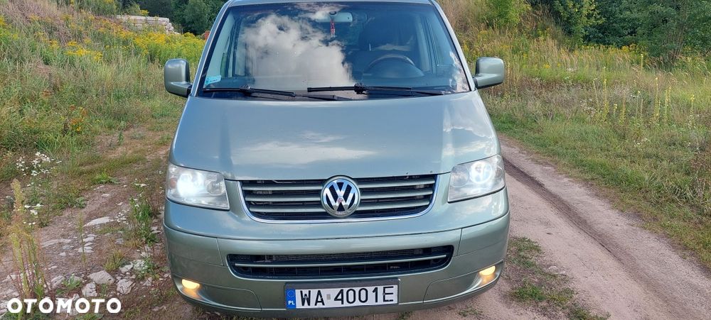 Volkswagen Multivan - 7