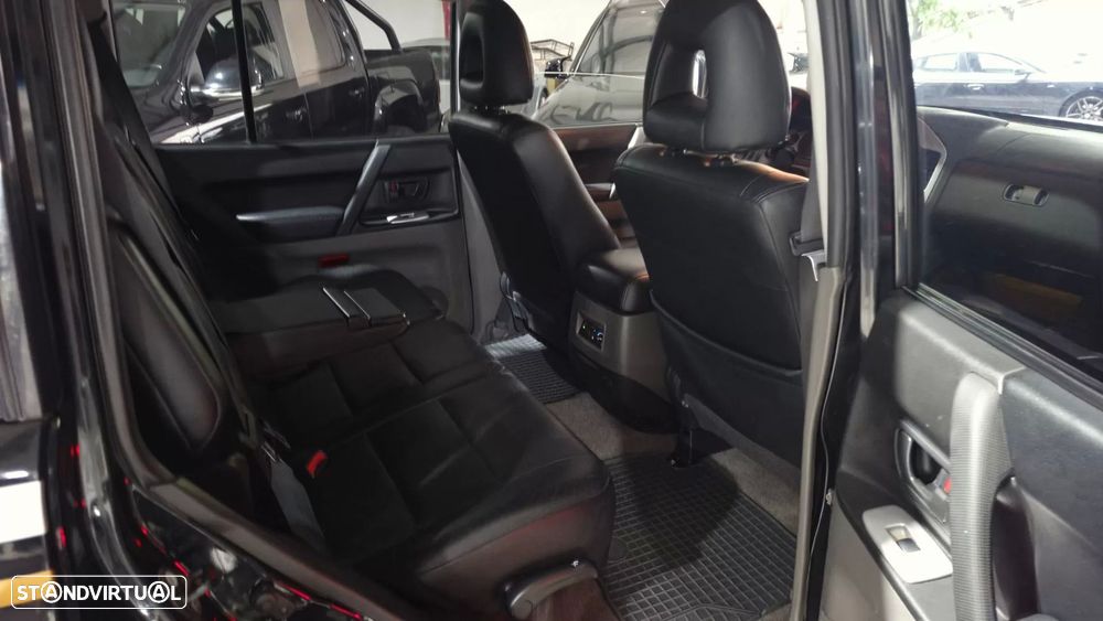 Mitsubishi Pajero 3.2 DI-D GLS ABS+TA Lg - 41