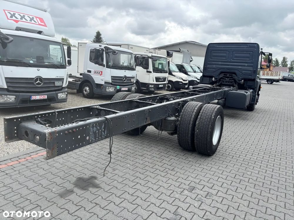 Mercedes-Benz AXOR 1829 - 5