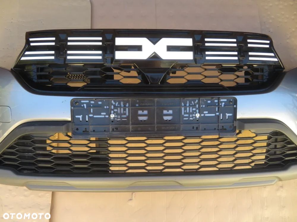 ZDERZAK PRZÓD DACIA SANDERO STEPWAY III LIFT 23R- KRAKÓW - 10