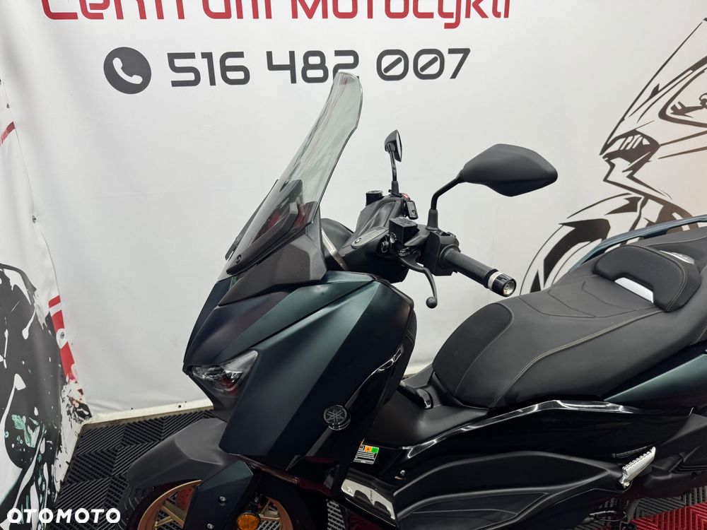 Yamaha X-max - 10