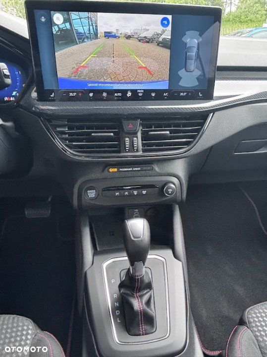 Ford Focus - 16