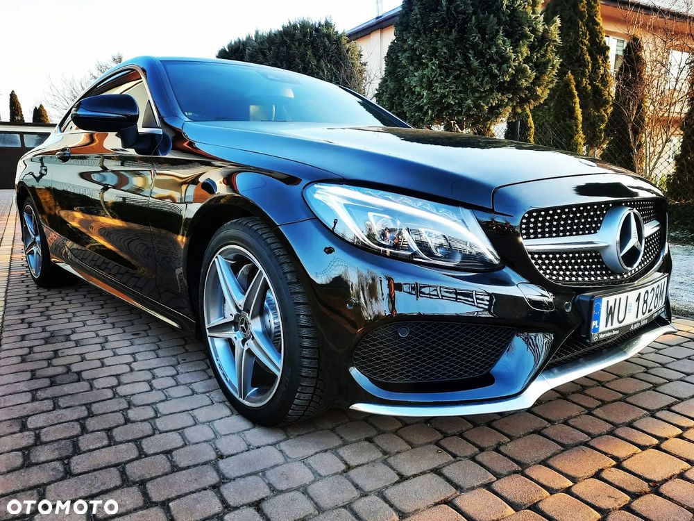 Mercedes-Benz Klasa C 300 9G-TRONIC - 2