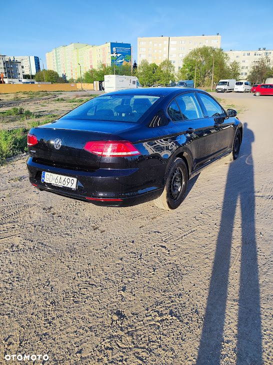 Volkswagen Passat 1.4 TSI BMT Trendline - 4
