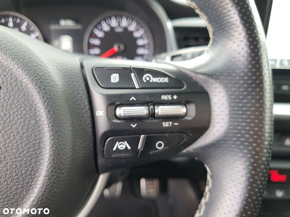 Kia Stonic 1.0 T-GDI GT Line - 22