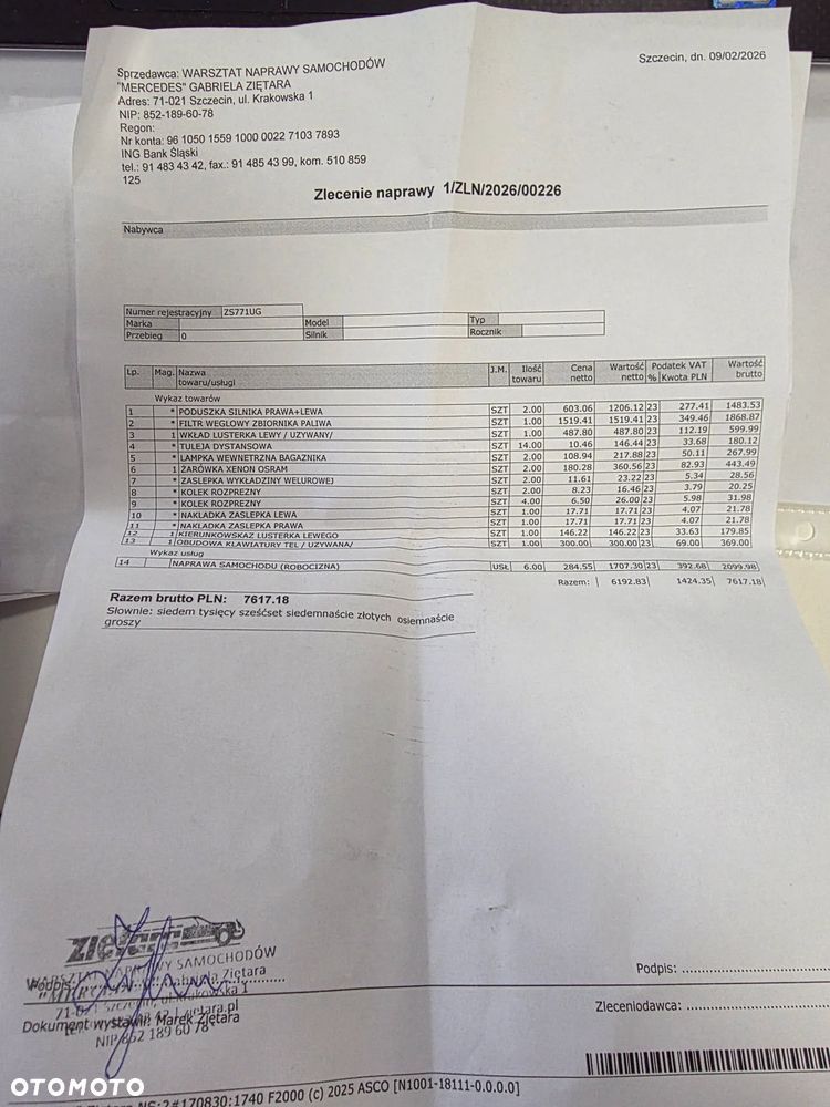 Mercedes-Benz CL 500 4Matic 7G-TRONIC - 35