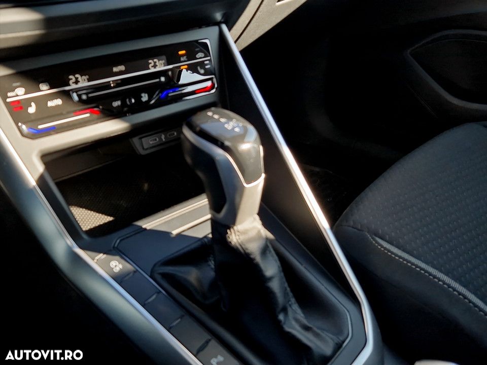 Volkswagen Polo 1.0 TSI DSG Life - 17