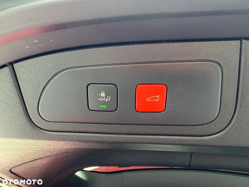 DS Automobiles DS 7 Crossback 1.6 PureTech GPF Performance Line + - 24