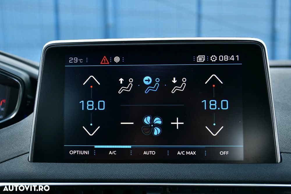 Peugeot 5008 1.6 BlueHDI EAT6 GT-Line - 38