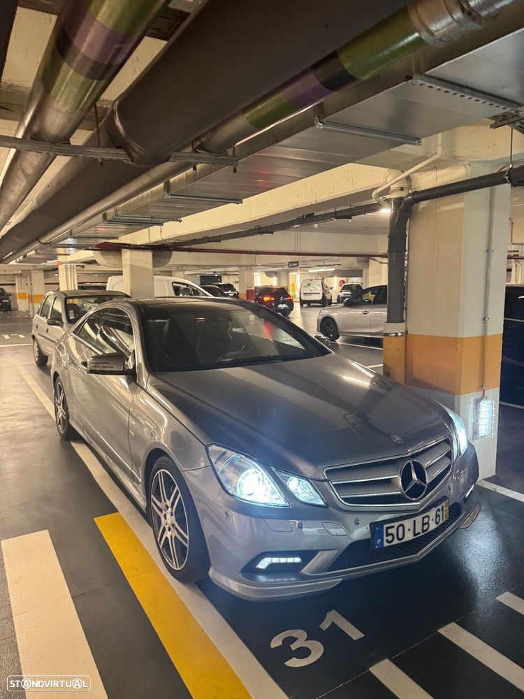 Mercedes-Benz E 250 - 1