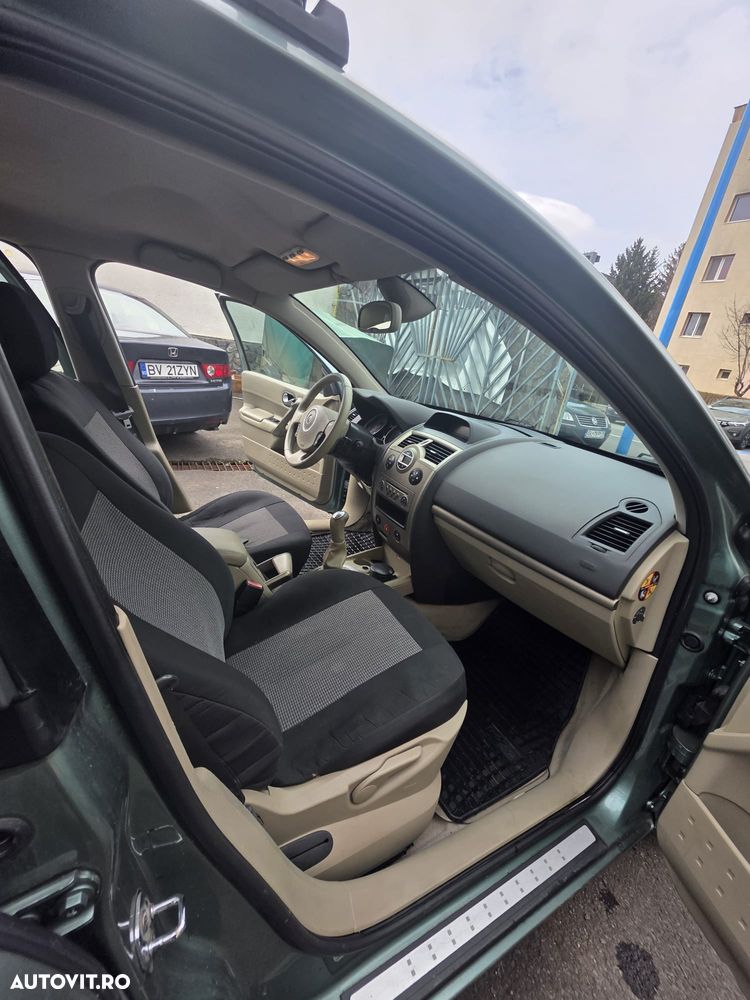 Renault Megane 1.6 16V Privilege - 6