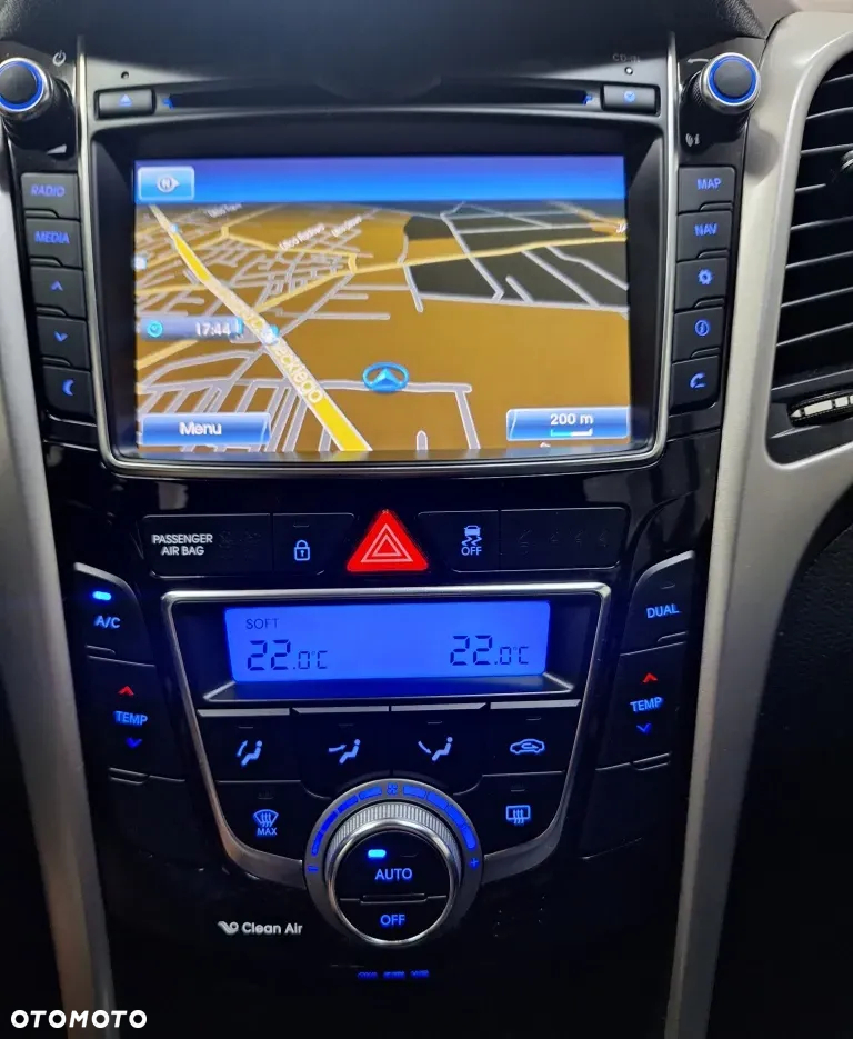 Hyundai i30 1.6 GDI BlueDrive Premium - 15