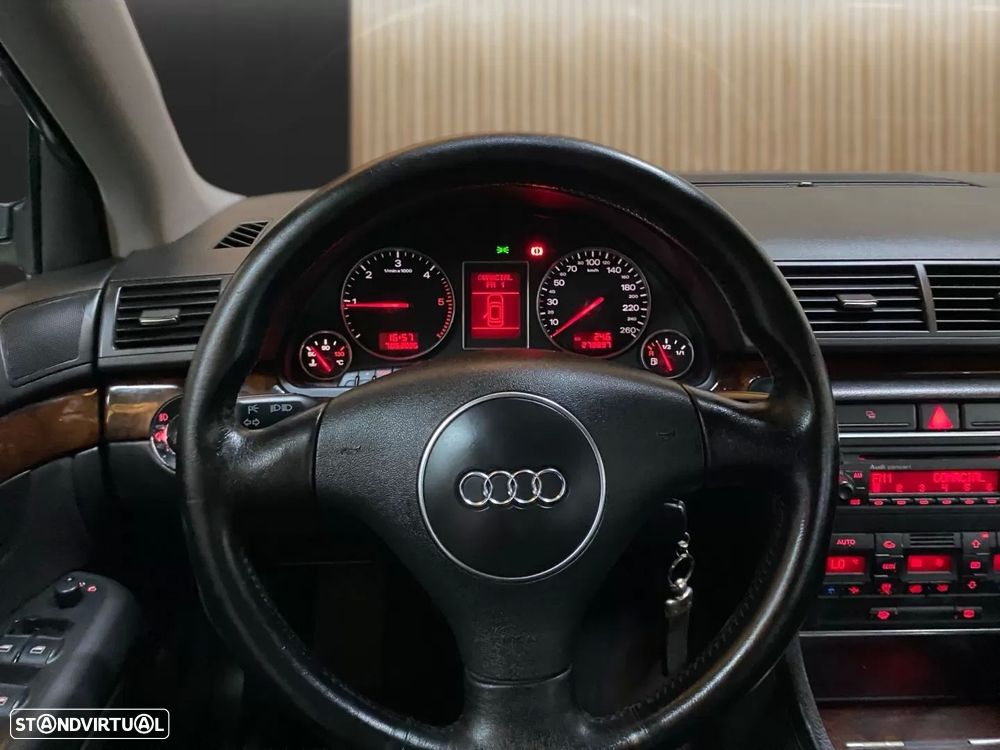 Audi A4 Avant 1.9 TDI m6 - 10