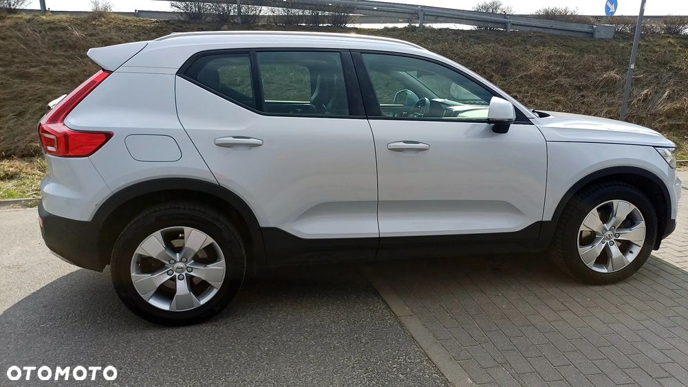 Volvo XC 40 D3 AWD Momentum - 14