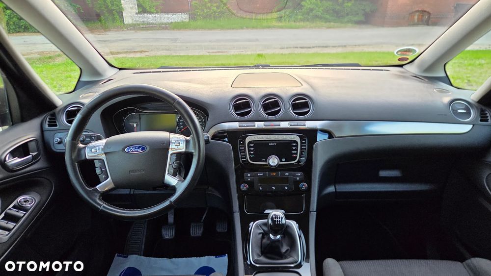 Ford Galaxy 2.0 TDCi Titanium - 23