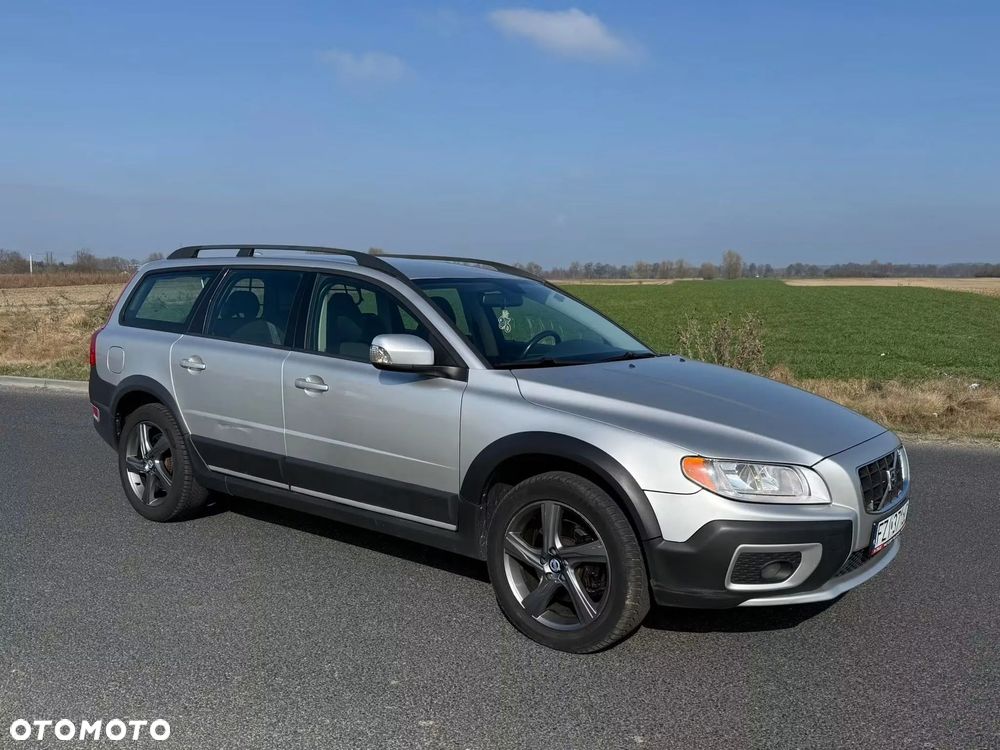 Volvo XC 70 D5 AWD Kinetic - 6
