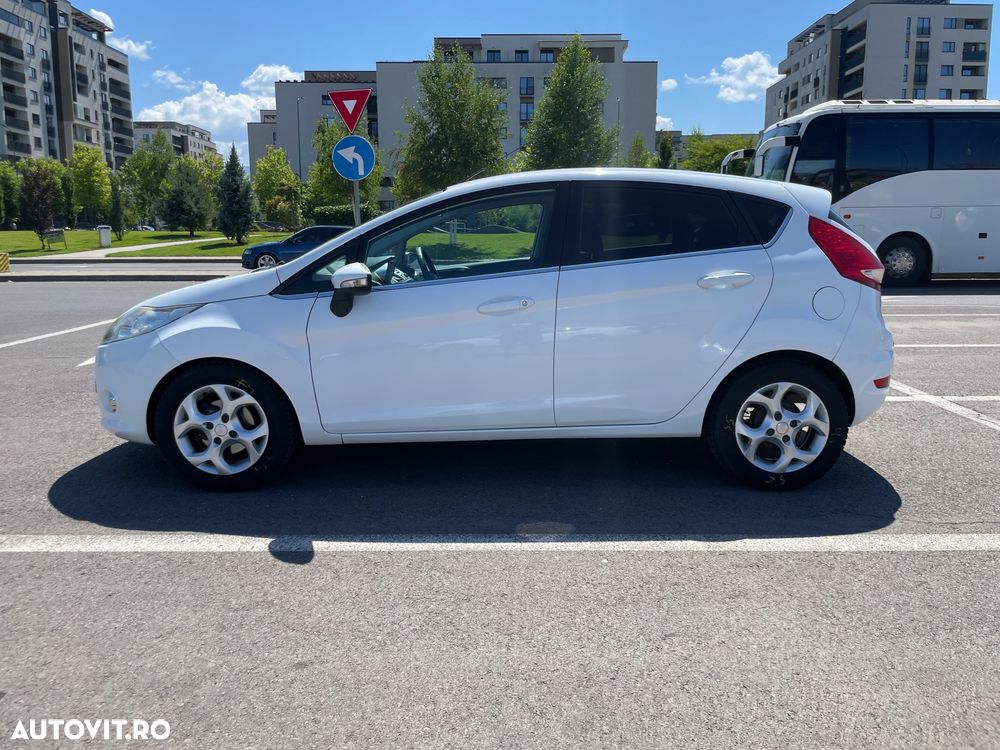 Ford Fiesta - 1