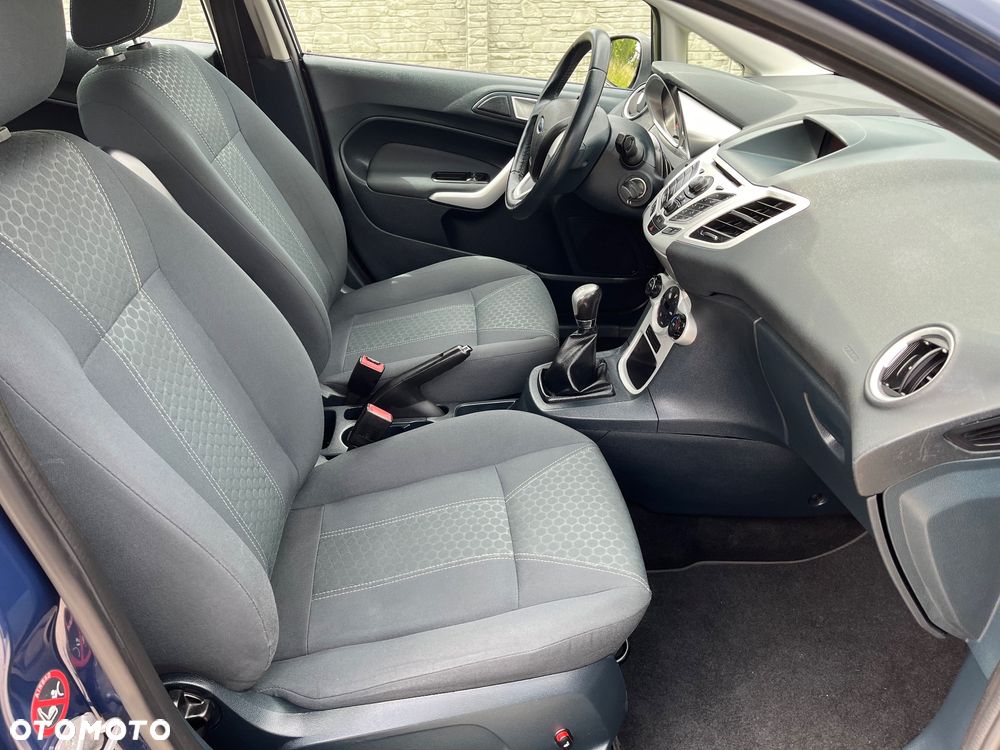 Ford Fiesta 1.4 Titanium - 27