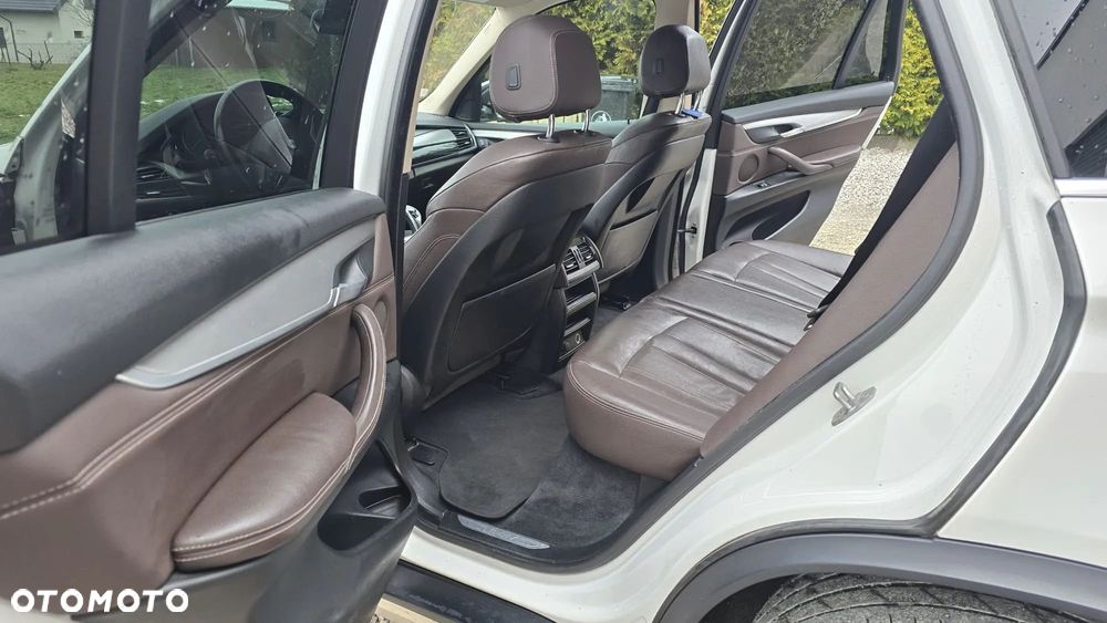 BMW X5 xDrive30d - 12