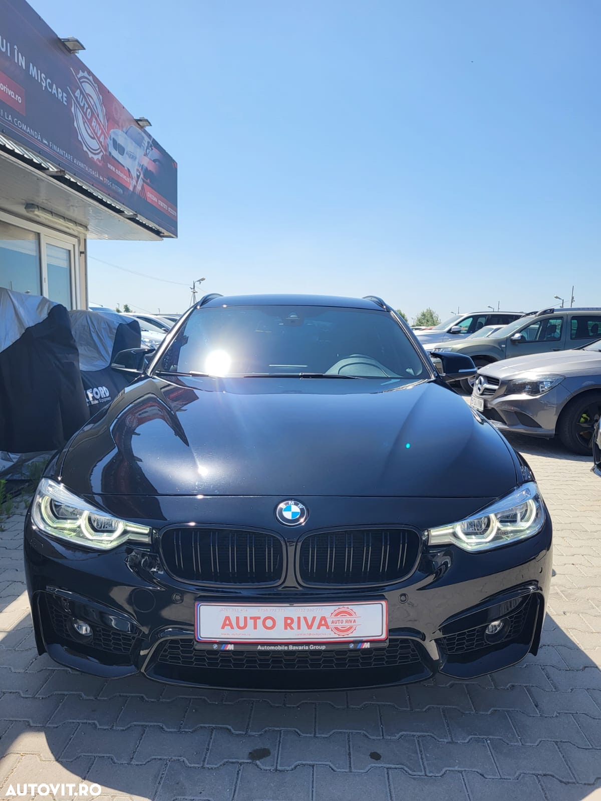 BMW Seria 3 318d Touring Aut. Sport Line - 2