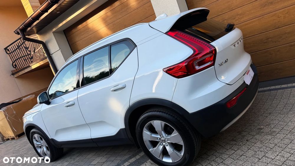 Volvo XC 40 T3 Geartronic Momentum Core - 5