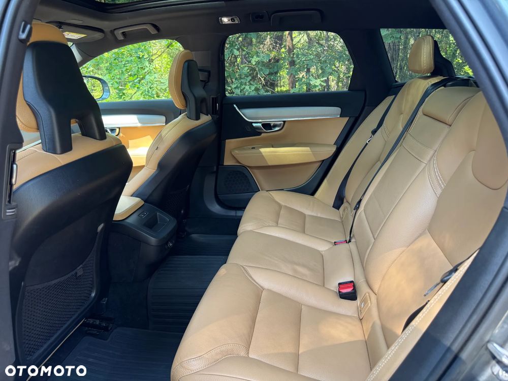 Volvo V90 Cross Country T5 AWD Geartronic Pro - 13