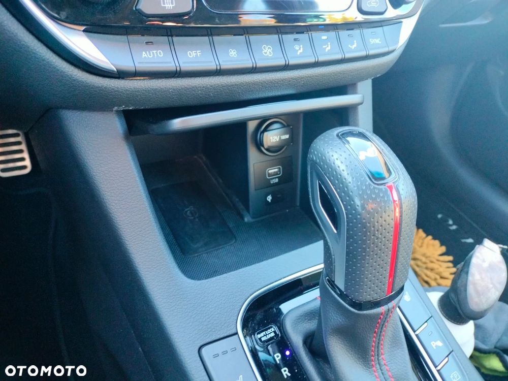 Hyundai i30 1.5 T-GDI 48V-Hybrid DCT N-Line - 3