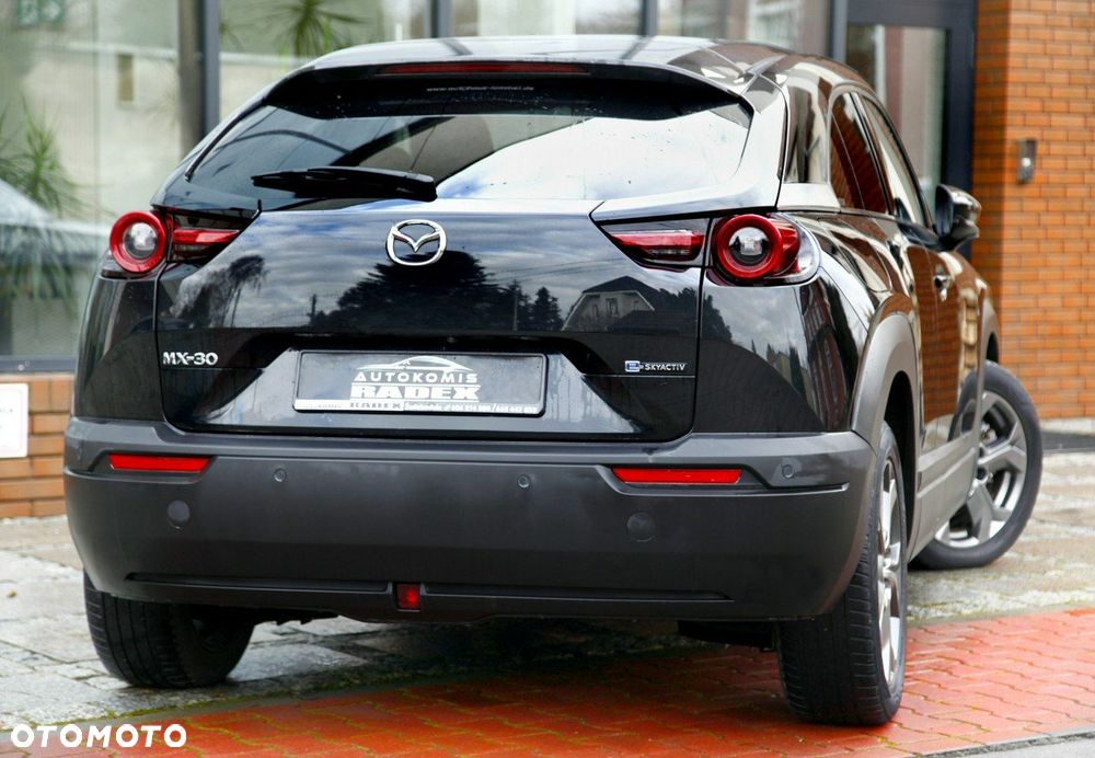 Mazda MX-30 - 24