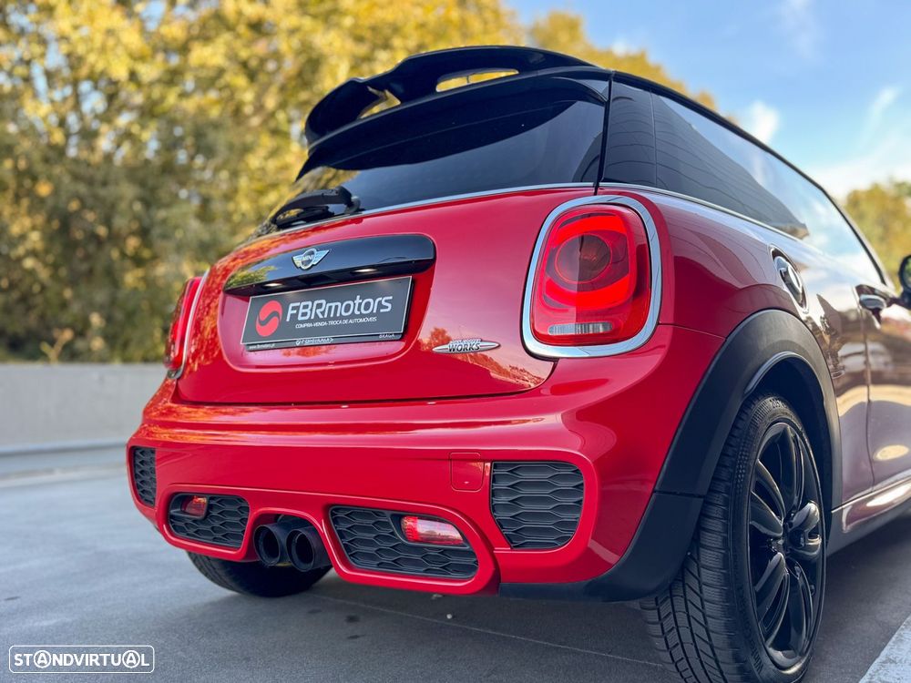 MINI 3 Portas John Cooper Works Auto Desportiva - 38