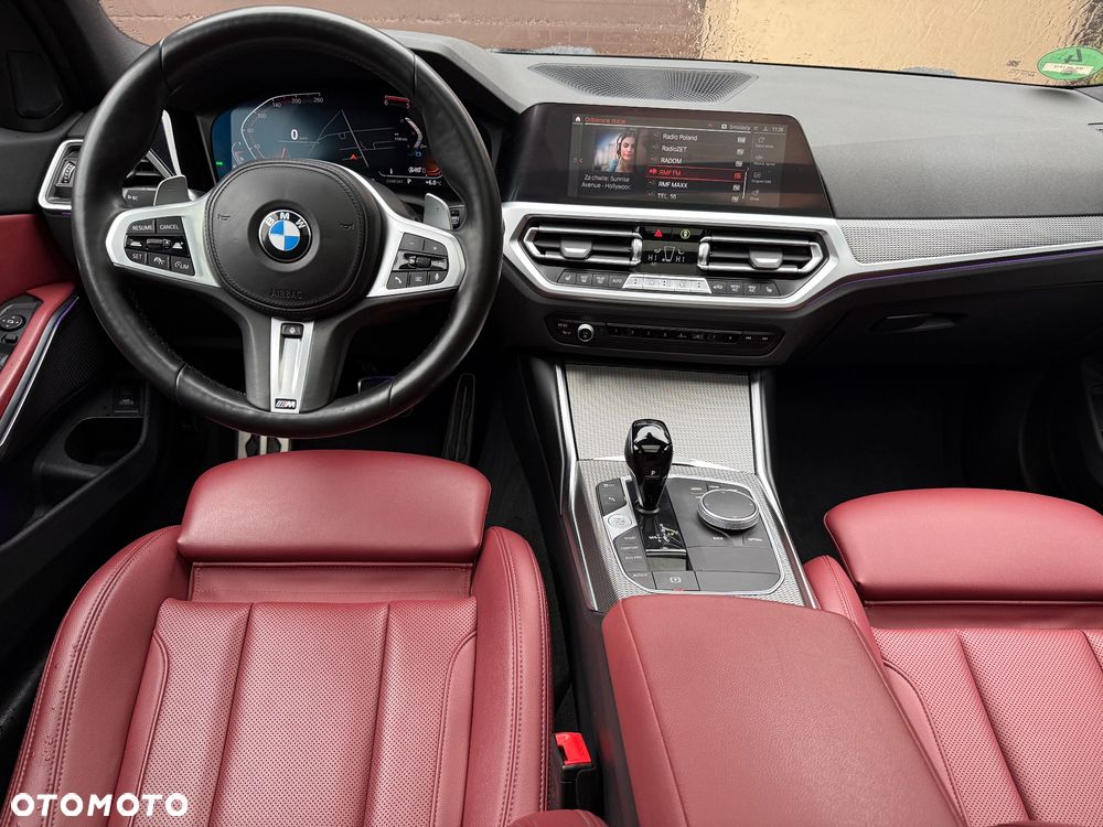 BMW Seria 3 320d M Sport - 22