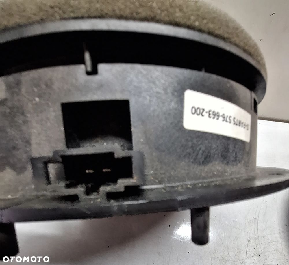 GŁOŚNIK DRZWI PRZEDNICH  -AUDI A4 / B8 - 2