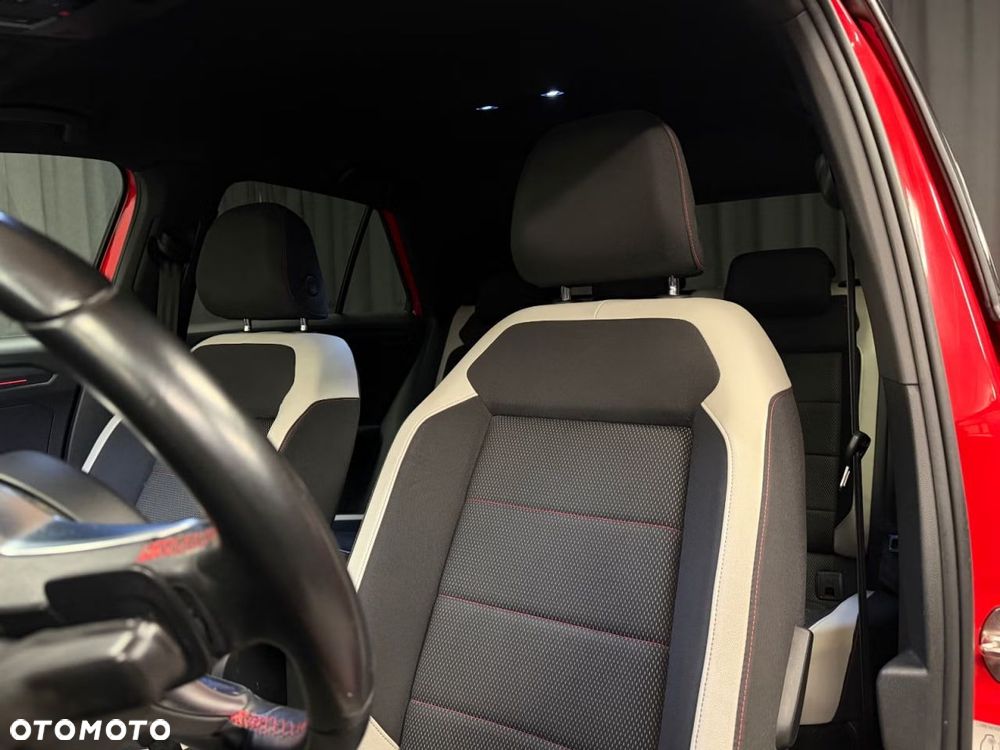 Volkswagen T-Roc 2.0 TDI SCR 4MOTION DSG Sport - 21