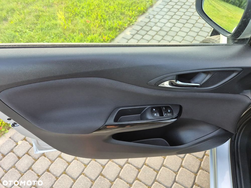 Opel Corsa 1.4 Innovation - 33