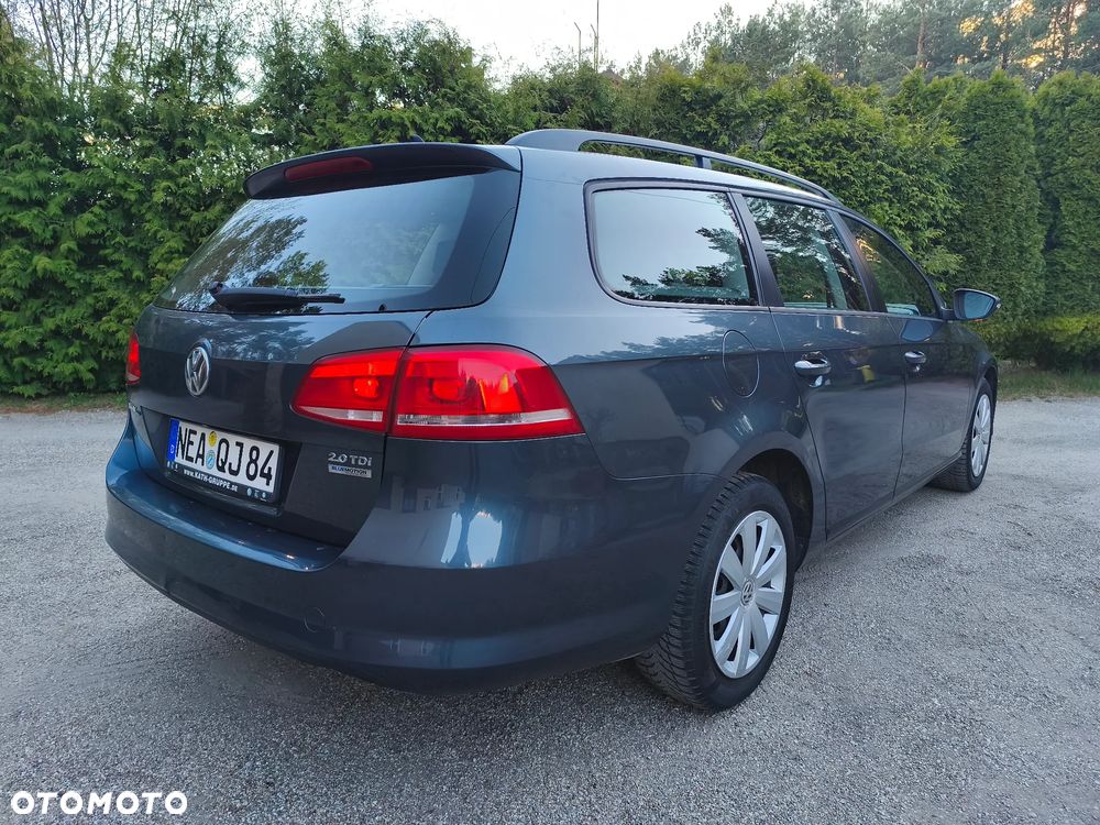 Volkswagen Passat - 15