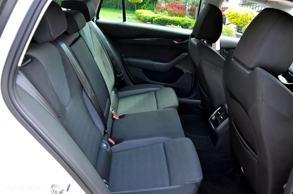 Skoda Octavia 2.0 TDI Ambition - 16