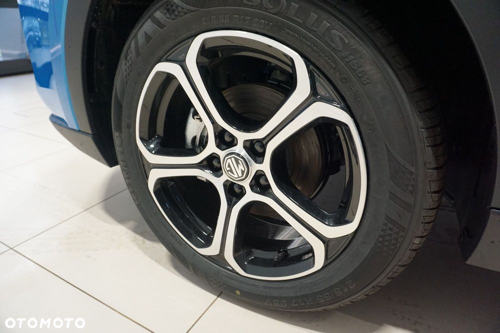 MG ZS 1.5 Excite - 10