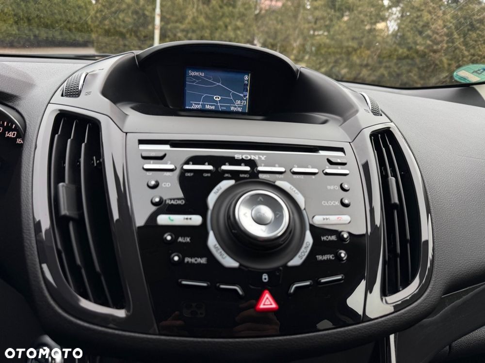 Ford Kuga 2.0 TDCi 4x4 Titanium - 23